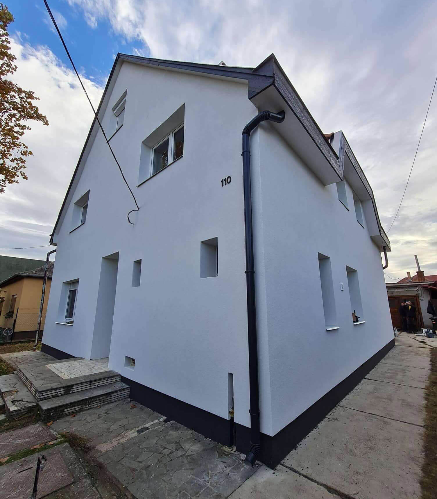 Sikertörténetek: Zöldotthon Egyesület - Budapest 17. kerületi családi ház felújítás után
